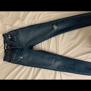 Levi wedgie for skinny jeans size 24